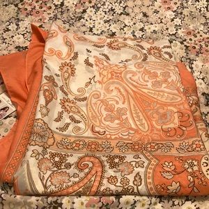 NWT Women’s orange simply Noelle multi-wear scarf